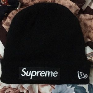 New supreme hat